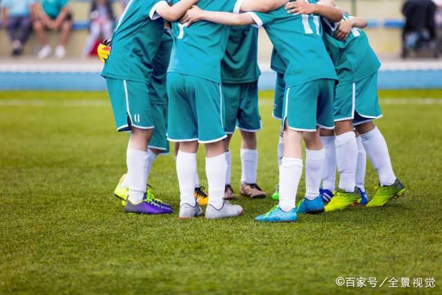 曼联面临挑战，接下来的客场对决与强敌连续交锋